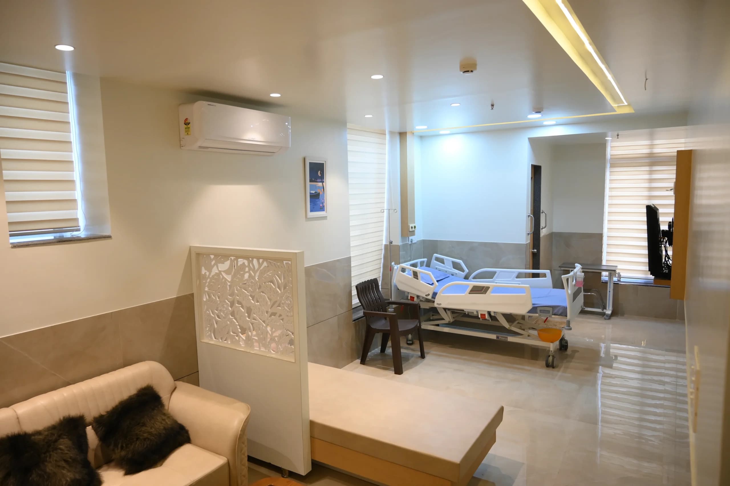 Six Sigma Hospital deluxe room